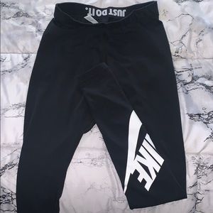 Nike leggings